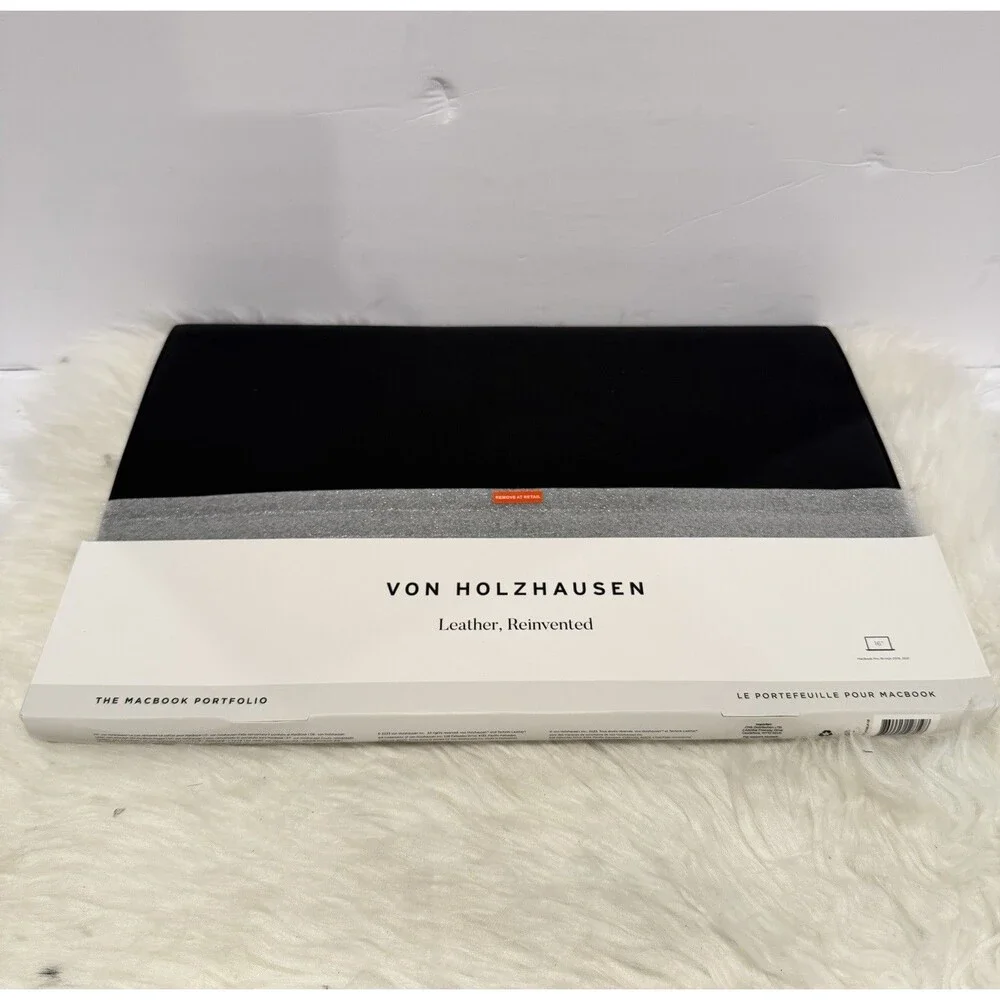 Von Holzhausen brand new